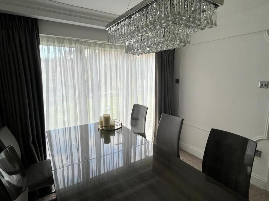 Lovely 3 Bedroom House In .