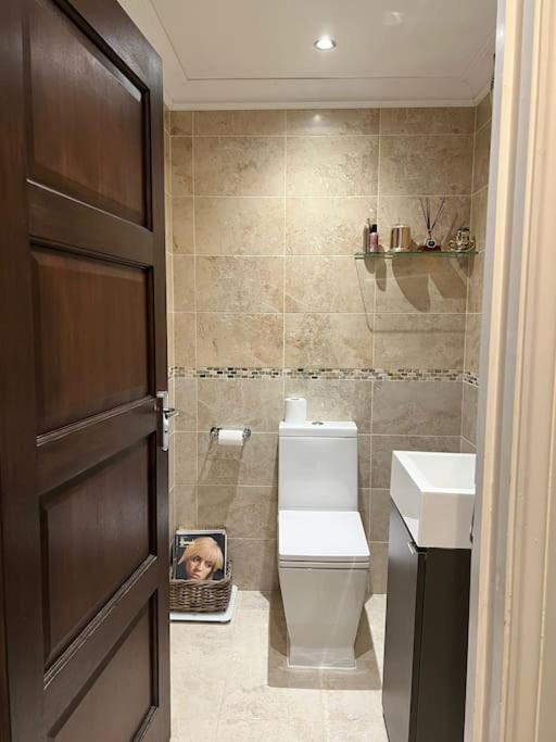 Holiday home Lovely 3 Bedroom House In .