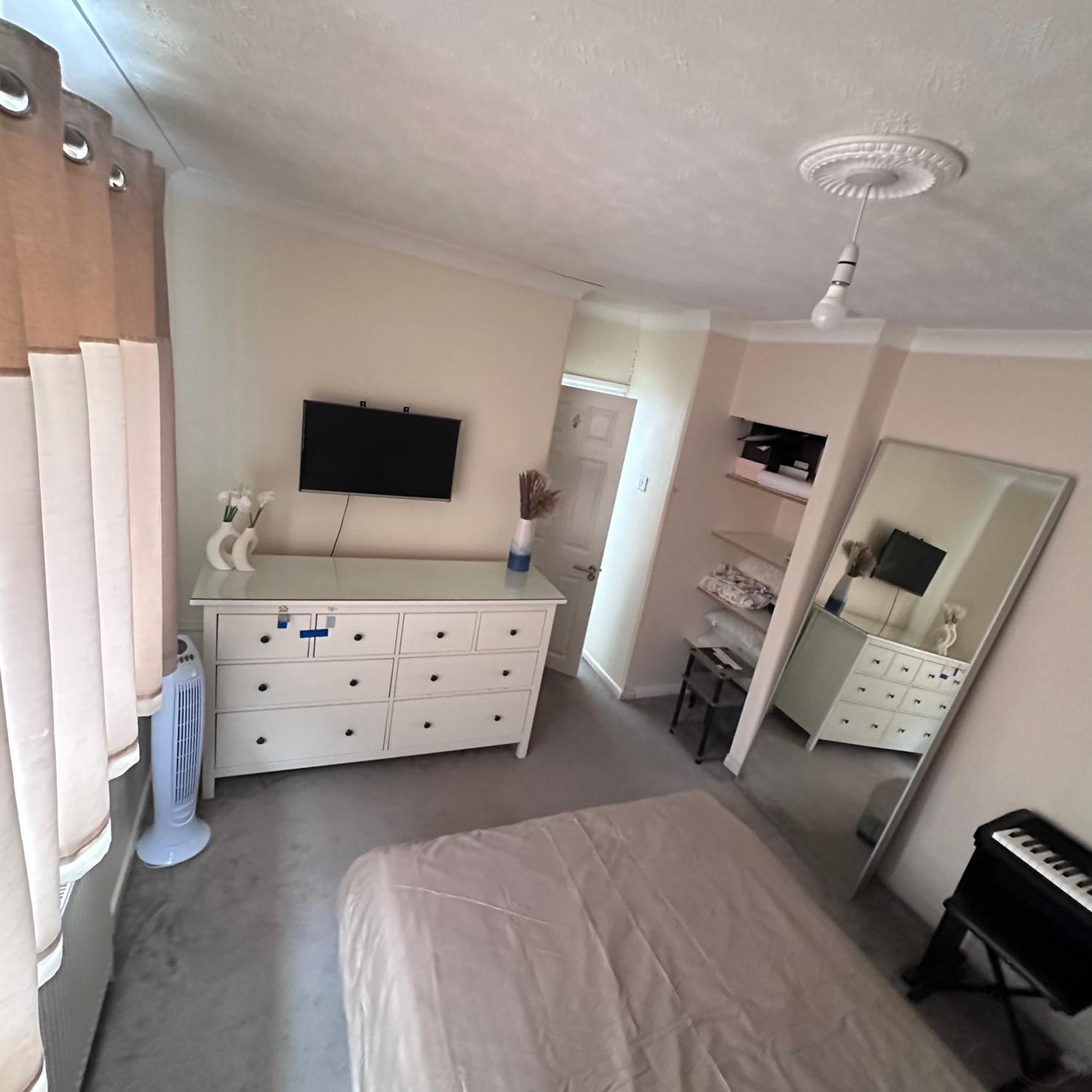 Holiday home Lovely 3 Bedroom House In .